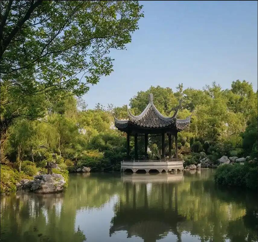 钟山县回忆餐饮有限公司